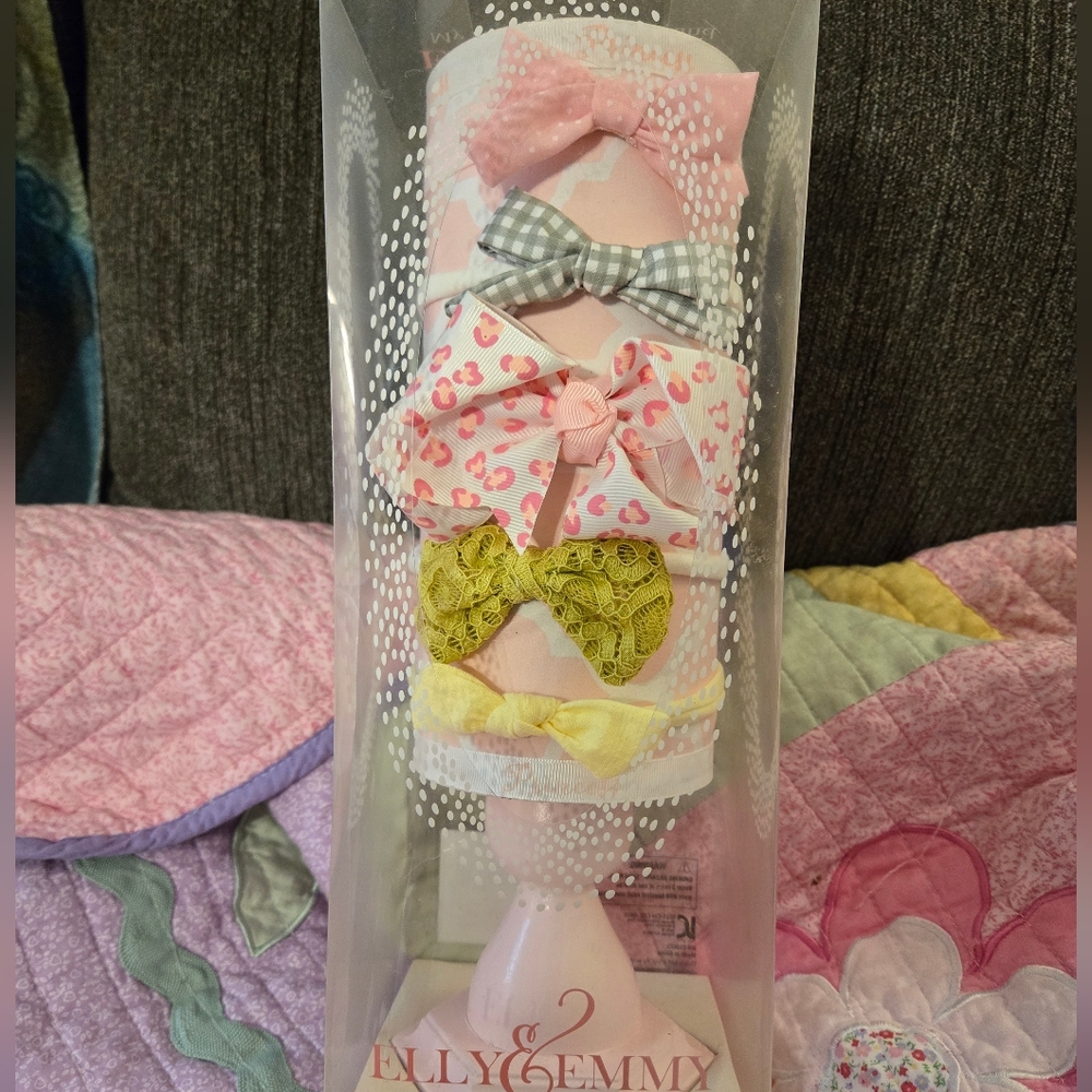 My First Headband Stand